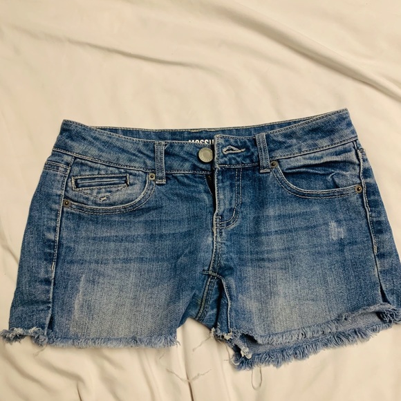 Jean shorts - Picture 1 of 3